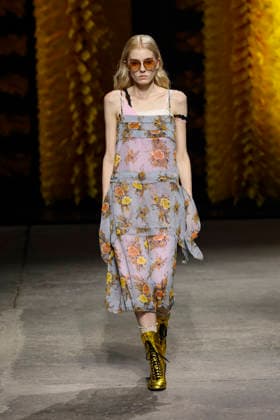 Runway at the Onitsuka Tiger fashion show during Milan Fashion Week Women s Spring Summer 2027 on September 23, 2026, in Milan, Italy Bestimage Milano Italy  Copyright: xAgencex xBestimagexAgencex xBestimagex