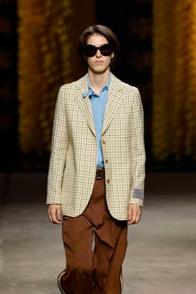 Runway at the Onitsuka Tiger fashion show during Milan Fashion Week Women s Spring Summer 2027 on September 23, 2026, in Milan, Italy Bestimage Milano Italy  Copyright: xAgencex xBestimagexAgencex xBestimagex