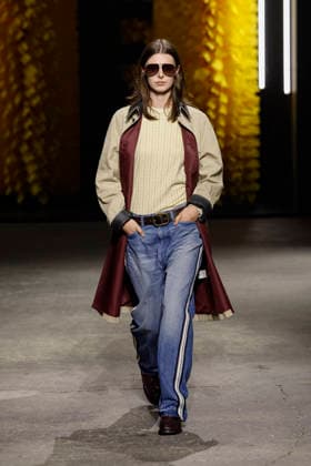 Runway at the Onitsuka Tiger fashion show during Milan Fashion Week Women s Spring Summer 2027 on September 23, 2026, in Milan, Italy Bestimage Milano Italy  Copyright: xAgencex xBestimagexAgencex xBestimagex
