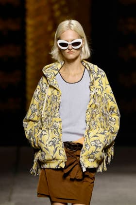 Runway at the Onitsuka Tiger fashion show during Milan Fashion Week Women s Spring Summer 2027 on September 23, 2026, in Milan, Italy Bestimage Milano Italy  Copyright: xAgencex xBestimagexAgencex xBestimagex