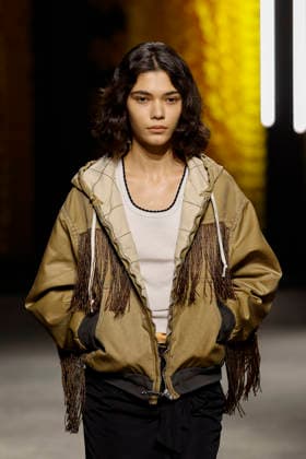 Runway at the Onitsuka Tiger fashion show during Milan Fashion Week Women s Spring Summer 2027 on September 23, 2026, in Milan, Italy Bestimage Milano Italy  Copyright: xAgencex xBestimagexAgencex xBestimagex