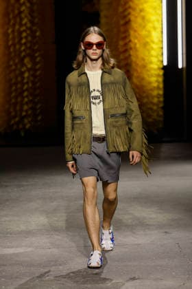 Runway at the Onitsuka Tiger fashion show during Milan Fashion Week Women s Spring Summer 2027 on September 23, 2026, in Milan, Italy Bestimage Milano Italy  Copyright: xAgencex xBestimagexAgencex xBestimagex