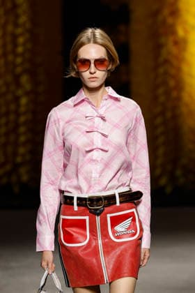 Runway at the Onitsuka Tiger fashion show during Milan Fashion Week Women s Spring Summer 2027 on September 23, 2026, in Milan, Italy Bestimage Milano Italy  Copyright: xAgencex xBestimagexAgencex xBestimagex