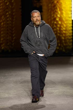 Runway at the Onitsuka Tiger fashion show during Milan Fashion Week Women s Spring Summer 2027 on September 23, 2026, in Milan, Italy Bestimage Milano Italy  Copyright: xAgencex xBestimagexAgencex xBestimagex