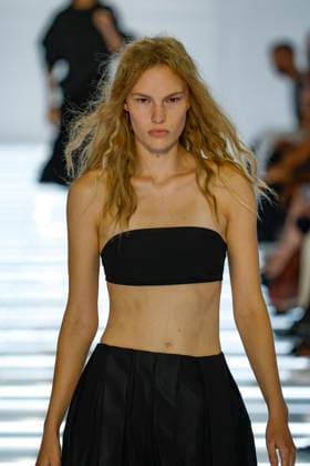 Runway at the Prada fashion show during Milan Fashion Week Women s Spring Summer 2027 on September 22, 2026, in Milan, Italy Bestimage Milan, Italy  Copyright: xAgencex xBestimagexAgencex xBestimagex