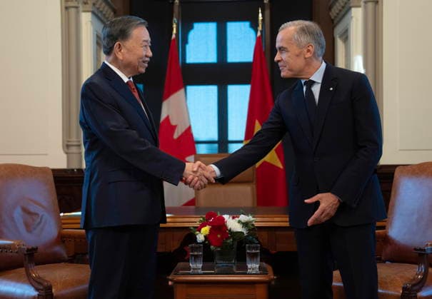 September 24, 2026, Ottawa, On, Canada: Vietnamese General Secretary and President To Lam, left, shakes hands with Prime Minister Mark Carney before a meeting on Parliament Hill in Ottawa, Thursday, Sept. 24, 2026. Ottawa Canada  - ZUMAc35_ 20260924_zaf_c35_039 Copyright: xAdrianxWyldx