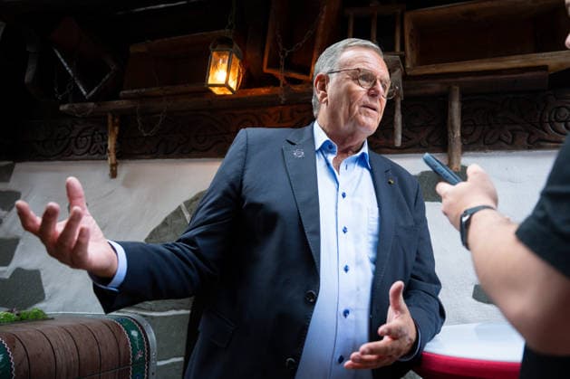 Europa Park, Rust, Schweizer Themenbereich, Walliser Dorf, offizielle Eröffnung des Emil Hüüsli, Emil Steinberger, Emils Bühnenwelt, Ausstellung, Schweizer Künstler, Komiker, Schauspieler, Lebenswerk, Unterhaltung, Kultur, Freizeitpark, neue Attraktion, Tourismus, Symbolfoto Roland Mack, Rust Europa Park Baden-Württemberg Deutschland Copyright: xFINLEYxMÖRCHx