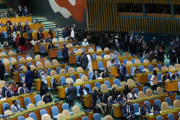 Delegates leave UN General Assembly as Netanyahu arrives to speak NEW YORK, UNITED STATES - SEPTEMBER 24: Delegates from several countries leave the room as Prime Minister of Israel Benjamin Netanyahu arrives to speak during the 81st session of the United Nations (U.N.) General Assembly at U.N. Headquarters, in New York, United States, on September 24, 2026. Mehmet Eser Anadolu New York United States. Editorial use only. Please get in touch for any other usage.  Copyright: x2026xAnadoluxMehmetxEserx