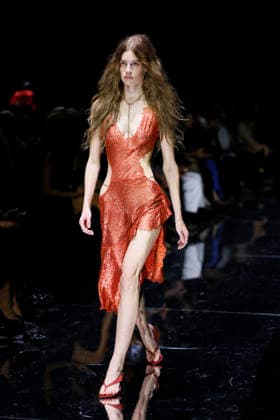 MFW Spring Summer 2027 Roberto Cavalli Runway MP MILAN, ITALY - SEPTEMBER 24: a model walks the catwalk of Roberto Cavalli fashion show catwalk during the Milan Fashion Week - Womenswear Spring Summer 2027 on September 24, 2026 in Milan, Italy. Photo by Marco Piovanotto Abacapress.com Milan Italy  Copyright: xPiovanottoxMarco ABACAx