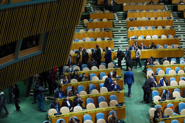 Delegates leave UN General Assembly as Netanyahu arrives to speak NEW YORK, UNITED STATES - SEPTEMBER 24: Delegates from several countries leave the room as Israeli Prime Minister Benjamin Netanyahu speaks during the 81st session of the United Nations General Assembly at UN headquarters in New York, United States, on September 24, 2026. Mehmet Eser Anadolu New York United States. Editorial use only. Please get in touch for any other usage.  Copyright: x2026xAnadoluxMehmetxEserx