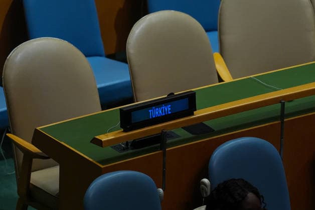 Delegates leave UN General Assembly as Netanyahu arrives to speak NEW YORK, UNITED STATES - SEPTEMBER 24: Delegates from several countries leave the room as Israeli Prime Minister Benjamin Netanyahu speaks during the 81st session of the United Nations General Assembly at UN headquarters in New York, United States, on September 24, 2026. Mehmet Eser Anadolu New York United States. Editorial use only. Please get in touch for any other usage.  Copyright: x2026xAnadoluxMehmetxEserx