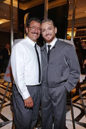 Riccardo Simonetti Buchvorstellung Riccardo Simonetti und Ehemann Steven ?Riccardo Simonetti stellt sein fünftes Buch: ãWann ist ein Mann ein Mann?!Ò, The Ritz-Carlton, Berlin, Datum: 24.09.2026 Copyright: xEventpress Kratschx