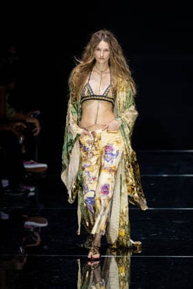 Roberto Cavalli fashion show during the Milan Fashion Week - Womenswear Spring Summer 2027 in Milan, Italy, on 24 September 2026. A model walks the runway at Roberto Cavalli fashion show during the Milan Fashion Week - Womenswear Spring Summer 2027 in Milan, Italy, on 24 September 2026., Credit:Stefano Costantino TTL Stefano Costantino Avalon Italy, Milan  Copyright: xStefanoxCostantinoxTTLx xStefanoxCostantinox xAvalonx 1137944420