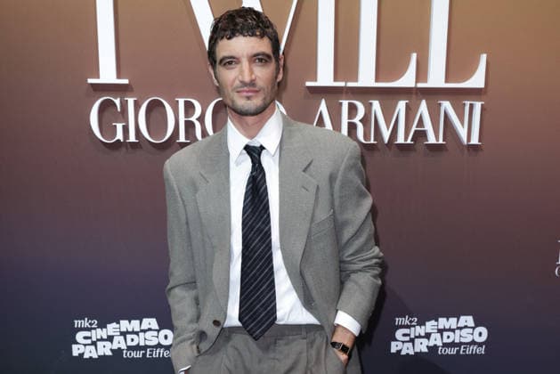 Cinema Paradiso - Giorgio Armani Party - Paris Niels Schneider attends Armani Beauty party held at the Eiffel Tower in Paris, France on September 24, 2026, marking the opening night of the first edition of the Cinema Paradiso Tour Eiffel festival, organized by mk2 in the Salle Gustave Eiffel on the monument s first floor, as Armani Beauty celebrates the launch of its new men s fragrance I Will with campaign face actor Jonathan Bailey in attendance. Photo by David Boyer ABACAPRESS.COM Paris France  Copyright: xBoyerxDavid ABACAx