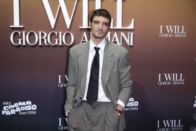 Cinema Paradiso - Giorgio Armani Party - Paris Niels Schneider attends Armani Beauty party held at the Eiffel Tower in Paris, France on September 24, 2026, marking the opening night of the first edition of the Cinema Paradiso Tour Eiffel festival, organized by mk2 in the Salle Gustave Eiffel on the monument s first floor, as Armani Beauty celebrates the launch of its new men s fragrance I Will with campaign face actor Jonathan Bailey in attendance. Photo by David Boyer ABACAPRESS.COM Paris France  Copyright: xBoyerxDavid ABACAx