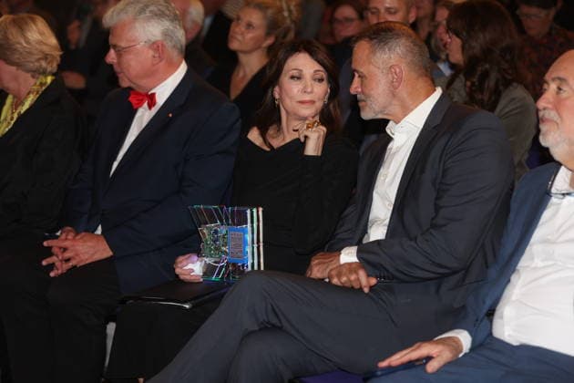 Christian Höppner, Iris Berben, Heiko Kiesow und Ron Prosor bei der Verleihung des Deutschen Kulturpolitikpreises 2026 an Iris Berben in der Staatsbibliothek zu Berlin. Berlin, 24.09.2026 Copyright: xAgenturxMatthiasxWehnertx xM.xGränzdörferx