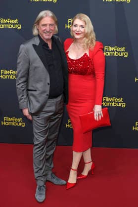 Frank Otto und Sandra Quadflieg bei der Festivaleröffnung mit der Premiere des Kinofilms The Idiot(s) auf dem 34. Filmfest Hamburg 2026 im Cinemaxx Dammtor. Hamburg, 24.09.2026