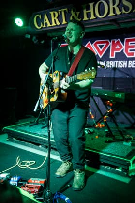 Adam Wedd at Cart & Horses 24 09 2026 London based singer and songwriter, Adam Wedd performs at Cart & Horses in London on 24th September 2026, launching his debut album Hangover Full of Memories., Credit:Zoran Veselinovic B4859 Avalon UK, London, Cart & Horses  Copyright: xZoranxVeselinovicx xB4859x xAvalonx 1138029120