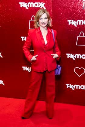 ABB TKMAXX- Tina Ruland roter Hosenanzug zu Gast auf dem roten Teppich bei der Neueroeffnung der TK Maxx Filiale am Alexanderplatz am 24.09.2026 in Berlin Berlin Deutschland