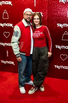 ABB TKMAXX- Felix von Jascheroff und Alexandra Sophie zu Gast auf dem roten Teppich bei der Neueroeffnung der TK Maxx Filiale am Alexanderplatz am 24.09.2026 in Berlin Berlin Deutschland