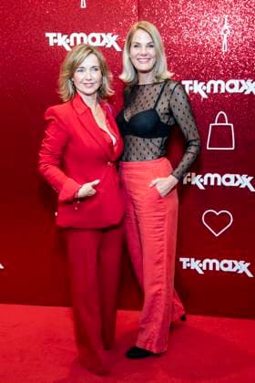 ABB TKMAXX- Tina Ruland mit Begleitung zu Gast auf dem roten Teppich bei der Neueroeffnung der TK Maxx Filiale am Alexanderplatz am 24.09.2026 in Berlin Berlin Deutschland