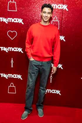 ABB TKMAXX- San Diego Pooth zu Gast auf dem roten Teppich bei der Neueroeffnung der TK Maxx Filiale am Alexanderplatz am 24.09.2026 in Berlin Berlin Deutschland