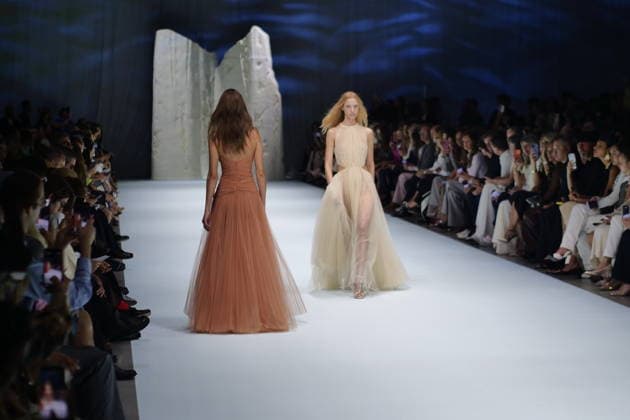 IPA88945366 - Milan, Milan Women s Fashion Week: Spring Summer 2026 2027 - Women s Fashion, Spring Summer 2026–2027, Genny s fashion show. Runway  Copyright: xLucaxPontix xLucaPonti IpaAgencyx IPA88945366