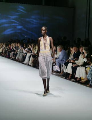 IPA88945372 - Milan, Milan Women s Fashion Week: Spring Summer 2026 2027 - Women s Fashion, Spring Summer 2026–2027, Genny s fashion show. Runway  Copyright: xLucaxPontix xLucaPonti IpaAgencyx IPA88945372