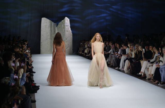 IPA88945415 - Milan, Milan Women s Fashion Week: Spring Summer 2026 2027 - Women s Fashion, Spring Summer 2026–2027: Genny s Fashion Show. Runway  Copyright: xLucaxPontix xLucaPonti IpaAgencyx IPA88945415