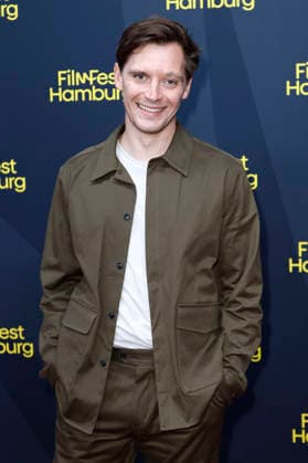 Jonas Nay bei der Festivaleröffnung mit der Premiere des Kinofilms The Idiot(s) auf dem 34. Filmfest Hamburg 2026 im Cinemaxx Dammtor. Hamburg, 24.09.2026