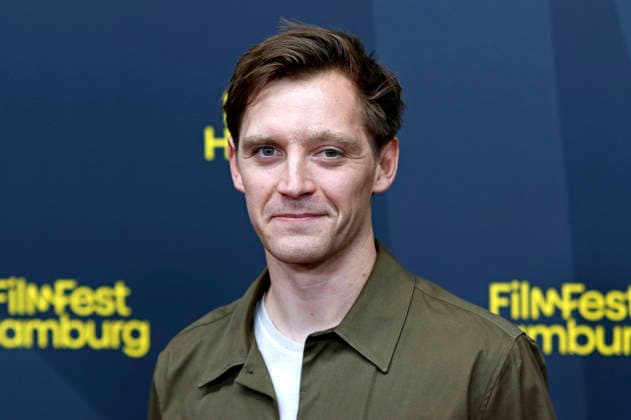 Jonas Nay bei der Festivaleröffnung mit der Premiere des Kinofilms The Idiot(s) auf dem 34. Filmfest Hamburg 2026 im Cinemaxx Dammtor. Hamburg, 24.09.2026