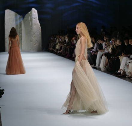 IPA88945370 - Milan, Milan Women s Fashion Week: Spring Summer 2026 2027 - Women s Fashion, Spring Summer 2026–2027 - Genny s Fashion Show. Runway  Copyright: xLucaxPontix xLucaPonti IpaAgencyx IPA88945370