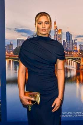 ABB GUERLAIN- Luna Schweiger zu Gast bei der Feier Event des Launch der Marke Maision Guerlain im Lofthouse am 24.09.2026 in Duesseldorf - Guerlain ist ein franzoesischer Kosmetikkonzern NRW Deutschland