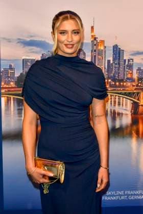 ABB GUERLAIN- Luna Schweiger zu Gast bei der Feier Event des Launch der Marke Maision Guerlain im Lofthouse am 24.09.2026 in Duesseldorf - Guerlain ist ein franzoesischer Kosmetikkonzern NRW Deutschland