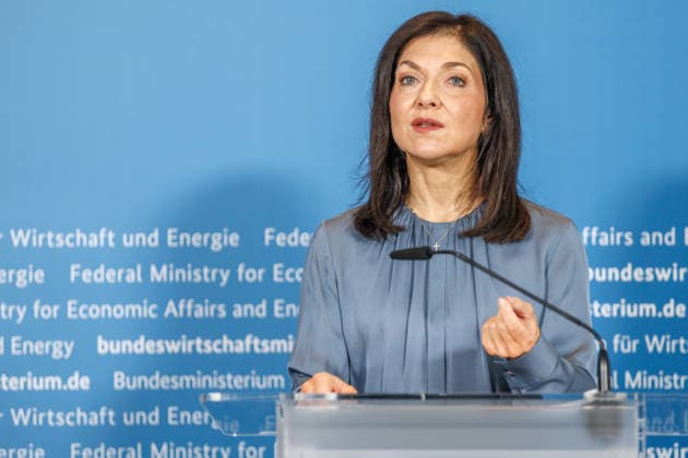 Pressestatement von Bundesministerin Katherina Reiche Pressestatement von Bundesministerin fuer Wirtschaft und Energie, Katherina Reiche am 25.09.2026 in Berlin. Berlin Berlin Deutschland BMWE