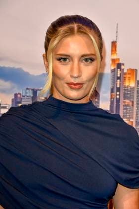 ABB GUERLAIN- Luna Schweiger zu Gast bei der Feier Event des Launch der Marke Maision Guerlain im Lofthouse am 24.09.2026 in Duesseldorf - Guerlain ist ein franzoesischer Kosmetikkonzern NRW Deutschland