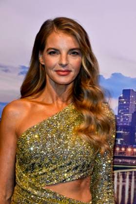 ABB GUERLAIN- Yvonne Catterfeld zu Gast bei der Feier Event des Launch der Marke Maision Guerlain im Lofthouse am 24.09.2026 in Duesseldorf - Guerlain ist ein franzoesischer Kosmetikkonzern NRW Deutschland