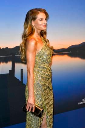 ABB GUERLAIN- Yvonne Catterfeld zu Gast bei der Feier Event des Launch der Marke Maision Guerlain im Lofthouse am 24.09.2026 in Duesseldorf - Guerlain ist ein franzoesischer Kosmetikkonzern NRW Deutschland