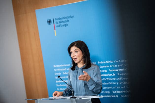 Statement der Bundesministerin Katherina Reiche zur Gemeinschaftsdiagnose Herbst 2026 der Wirtschaftsforschungsinstitute im Bundeswirtschaftsministerium;Statement der Bundesministerin Katherina Reiche zur Gemeinschaftsdiagnose Herbst 2026 der Wirtschaftsforschungsinstitute, Berlin Berlin Deutschland Bundeswirtschaftsministerium