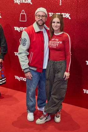 Felix von Jascheroff mit Ehefrau Alexandra Sophie Winterberg - Wiedereroeffnung nach Erweiterung des TK Maxx Stores unter dem CODE RED Night am Alexanderplatz in Berlin am 24.09.2026. TK Maxx Store Re-Opening