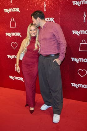 Jenny Koepper und Sebastian Klaus - Wiedereroeffnung nach Erweiterung des TK Maxx Stores unter dem CODE RED Night am Alexanderplatz in Berlin am 24.09.2026. TK Maxx Store Re-Opening