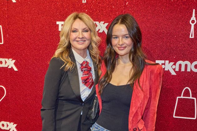 Frauke Ludowig und Tochter Nele Ludowig Roeffen - Wiedereroeffnung nach Erweiterung des TK Maxx Stores unter dem CODE RED Night am Alexanderplatz in Berlin am 24.09.2026. TK Maxx Store Re-Opening