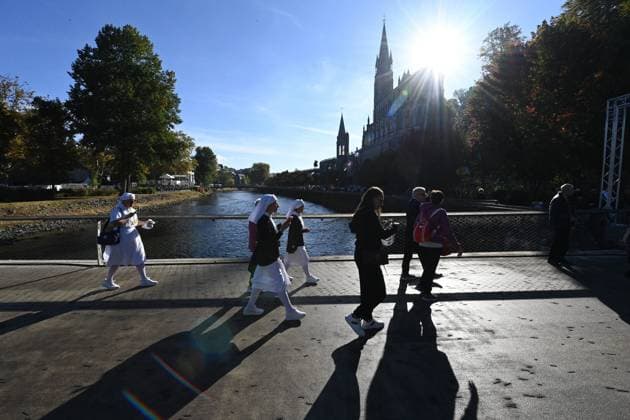 PREPARATIONS FOR THE POPE S VISIT TO LOURDES BASTIEN ARBERET MAXPPP ON THE EVE OF POPE LEON XIV S ARRIVAL, THE CITY OF LOURDES AND ITS SANCTUARY OF OUR LADY ARE READY FOR THE APOSTOLIC JOURNEY TO FRANCE Lourdes, France, Sept. 25, 2026 Lourdes Sanctuary a Day Before the Pope’s Visit LOURDES HAUTES-PYRÉNÉES FRANCE  Copyright: xMAXPPPxBASTIENxARBERETx BARx1235 BARx1235