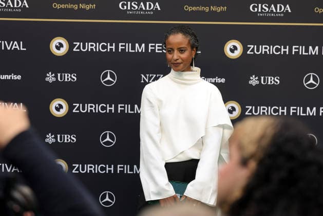 22. Zurich Film Festival 2026 Sara Nuru (Model) auf dem grünen Teppich. Opening Night des 22. Zurich Film Festivals am 24.09.2026 im Kongresshaus Zürich. Kanton Zürich, Schweiz.