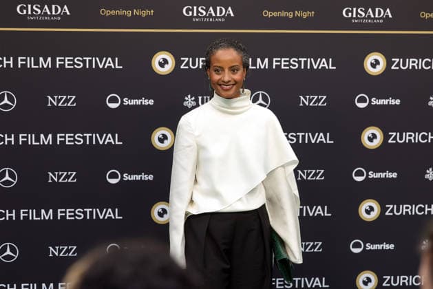 22. Zurich Film Festival 2026 Sara Nuru (Model) auf dem grünen Teppich. Opening Night des 22. Zurich Film Festivals am 24.09.2026 im Kongresshaus Zürich. Kanton Zürich, Schweiz.