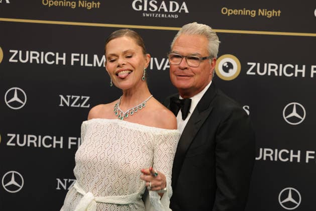 22. Zurich Film Festival 2026 Irina Beller und Thomas Dürr auf dem grünen Teppich. Opening Night des 22. Zurich Film Festivals am 24.09.2026 im Kongresshaus Zürich. Kanton Zürich, Schweiz.