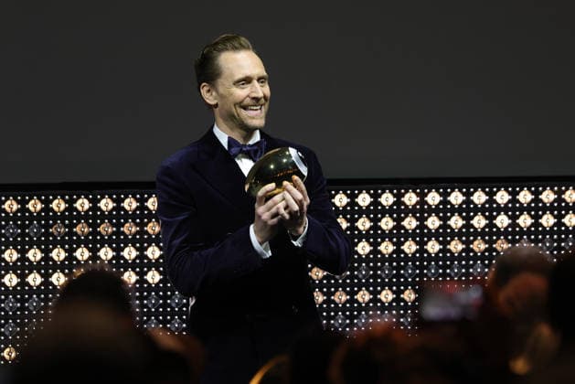 22. Zurich Film Festival 2026 Tom Hiddleston (Thomas William Hiddleston, britischer Schauspieler) wird mit dem Golden Eye Award ausgezeichnet. Opening Night des 22. Zurich Film Festivals am 24.09.2026 im Kongresshaus Zürich. Kanton Zürich, Schweiz.