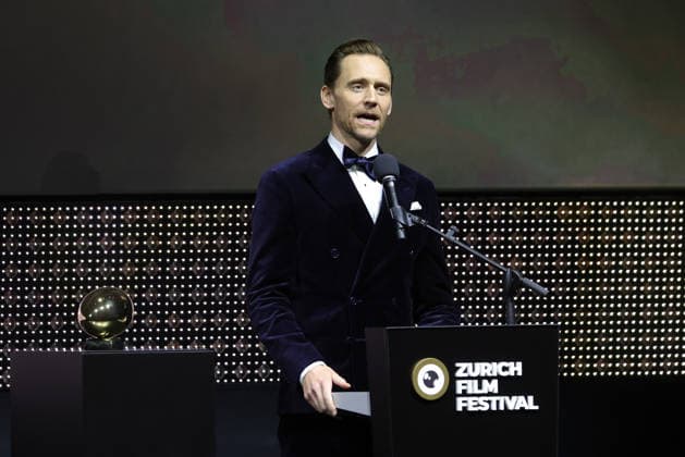 22. Zurich Film Festival 2026 Tom Hiddleston (Thomas William Hiddleston, britischer Schauspieler) wird mit dem Golden Eye Award ausgezeichnet. Opening Night des 22. Zurich Film Festivals am 24.09.2026 im Kongresshaus Zürich. Kanton Zürich, Schweiz.