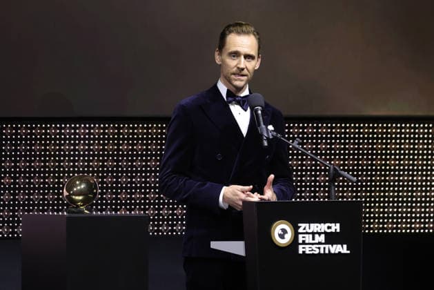 22. Zurich Film Festival 2026 Tom Hiddleston (Thomas William Hiddleston, britischer Schauspieler) wird mit dem Golden Eye Award ausgezeichnet. Opening Night des 22. Zurich Film Festivals am 24.09.2026 im Kongresshaus Zürich. Kanton Zürich, Schweiz.