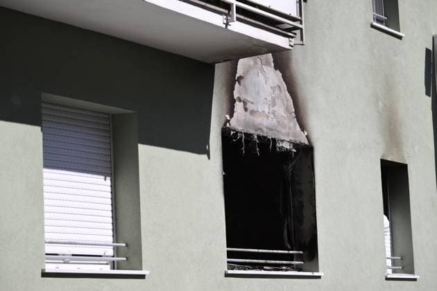 September 25, 2026, Lucca, Lucca, Italy: A building caught fire overnight, killing two people in San Vito a Lucca. The building is uninhabitable, with 16 people evacuated. Lucca, September 25, 2026 Lucca Italy  - ZUMAa289 20260925_zia_a289_100 Copyright: xStefanoxDallexLuchex xAgfx